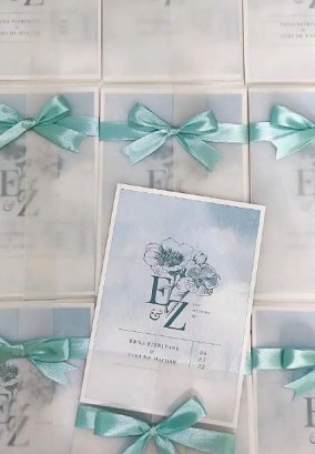 Undangan Softcover Fancy Dengan Pita