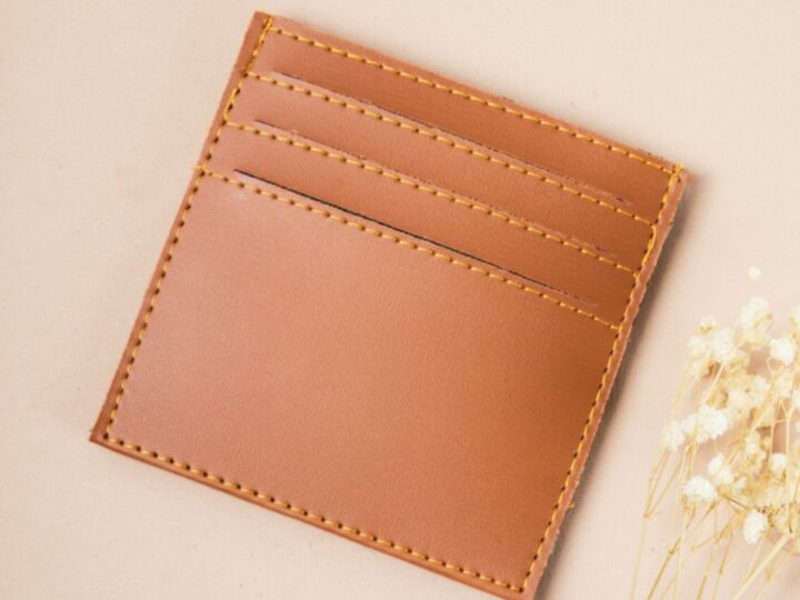 Souvenir Pernikahan Ulang Tahun Card holder vinil isi 3 slot